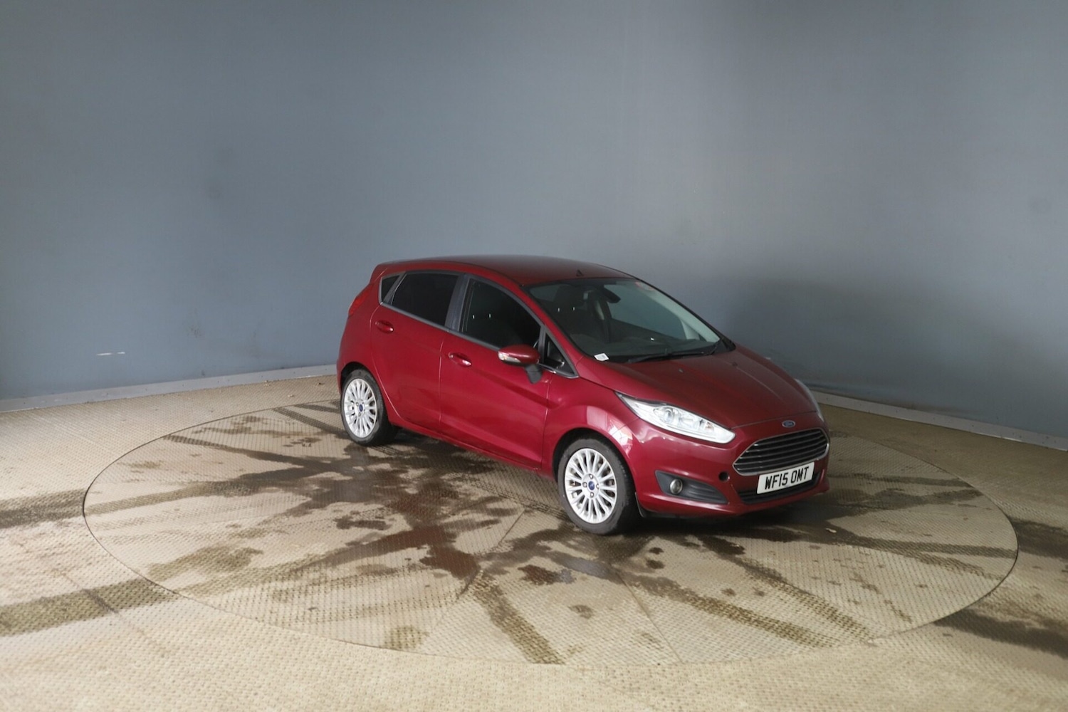 Used Ford Fiesta 2015 for sale - 76403342: Photo 1