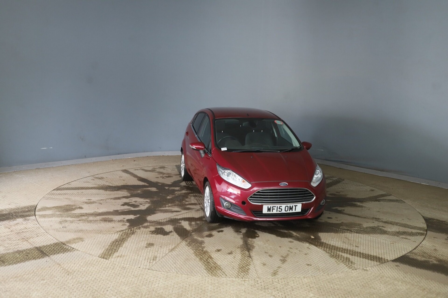 Used Ford Fiesta 2015 for sale - 76403342: Photo 2