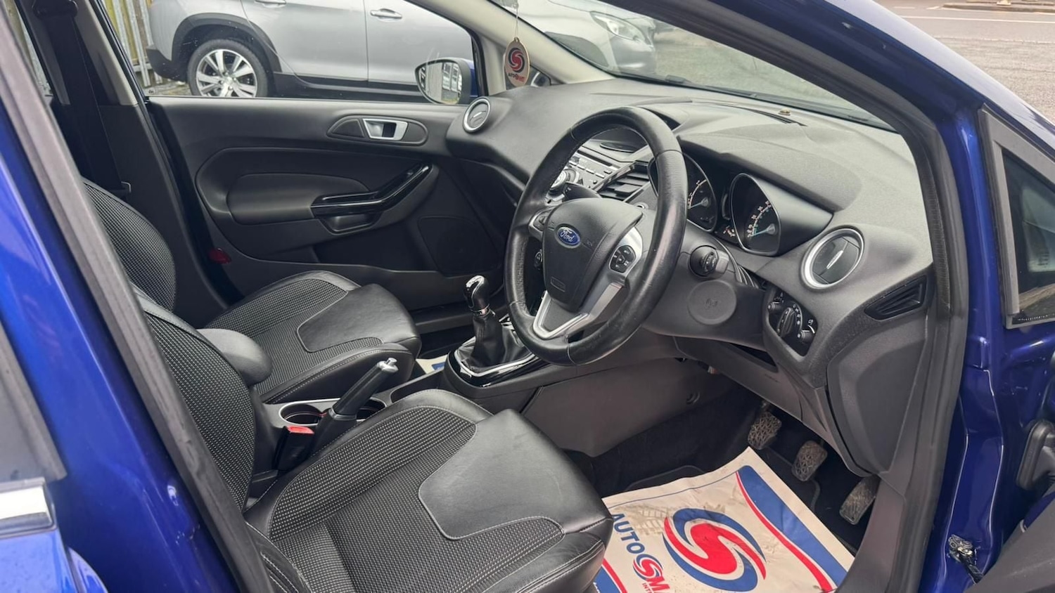 Used Ford Fiesta 2015 for sale - 77268656: Photo 10