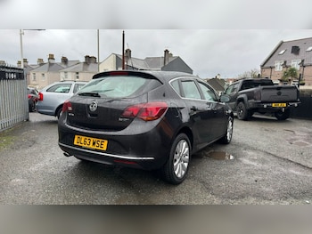 Used Vauxhall Astra undefined for sale - 77432730: Photo