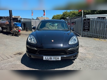 Used Porsche Cayenne 2012 for sale - 79126059: Photo