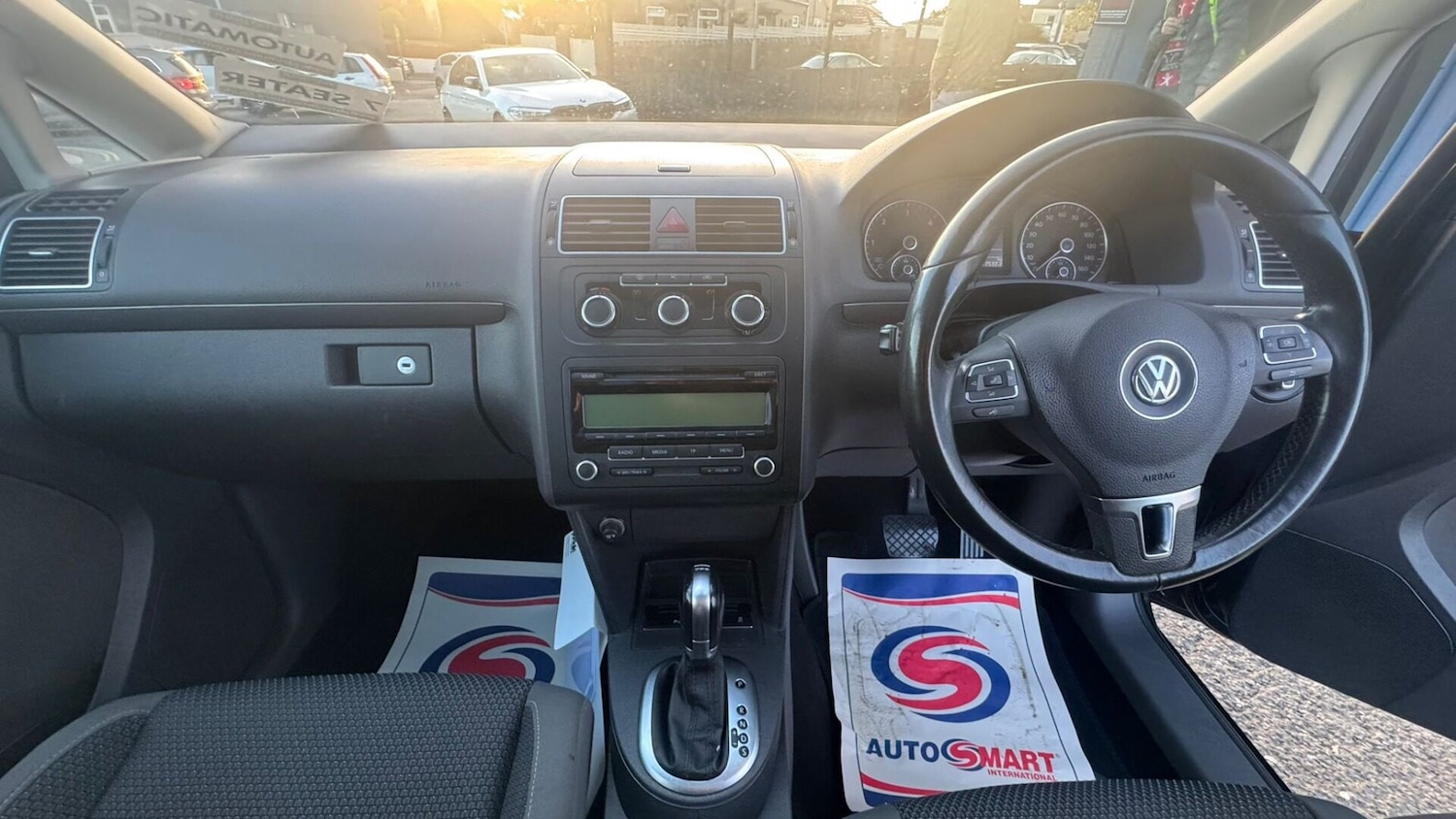 Used Volkswagen Touran 2011 for sale - 76555311: Photo 9
