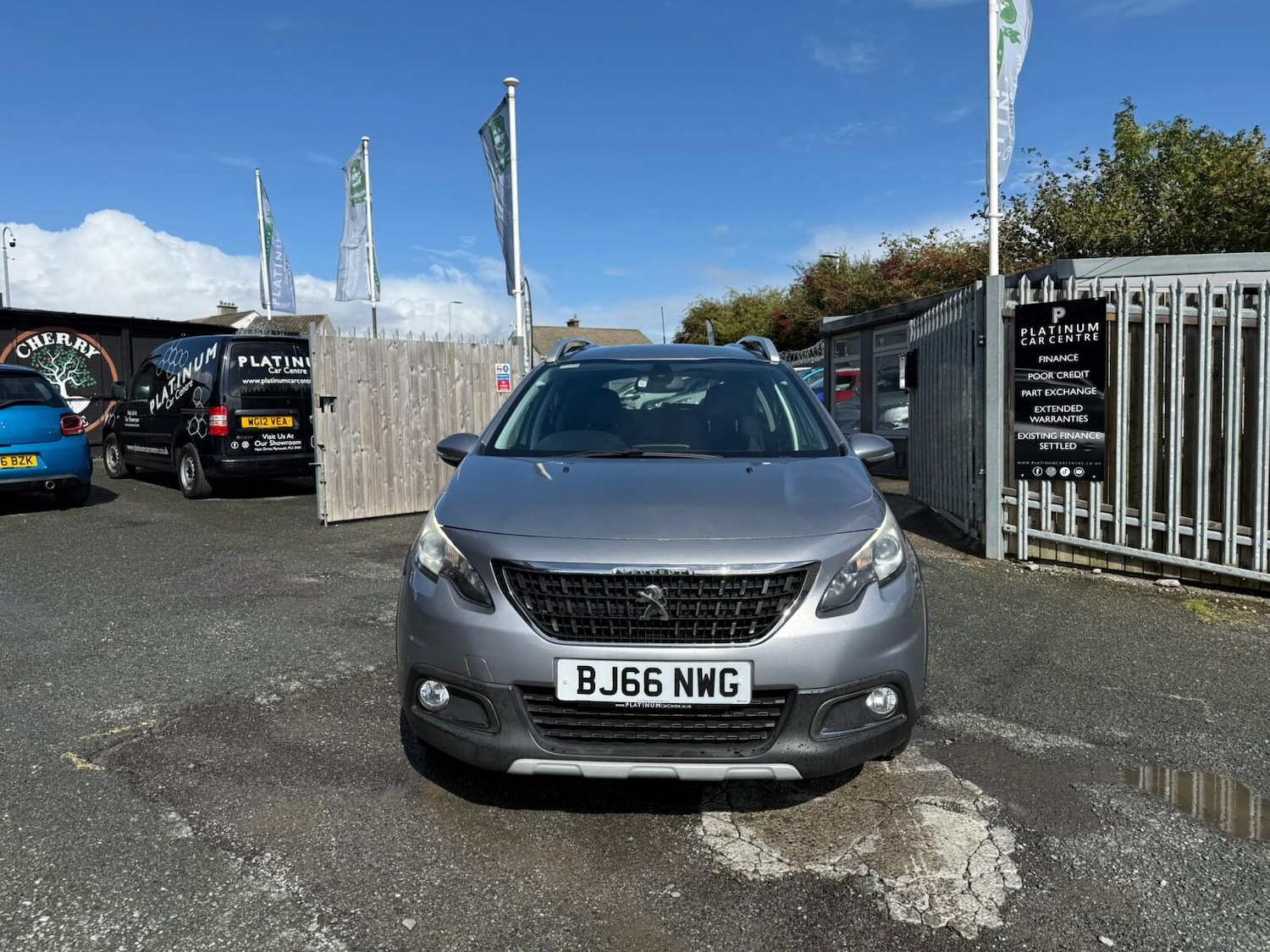 Used Peugeot 2008 2016 for sale - 76598519: Photo 2