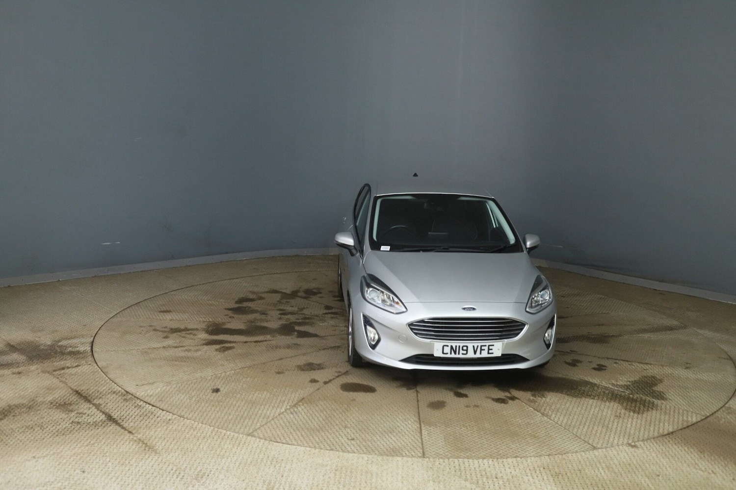 Used Ford Fiesta 2019 for sale - 77272455: Photo 2