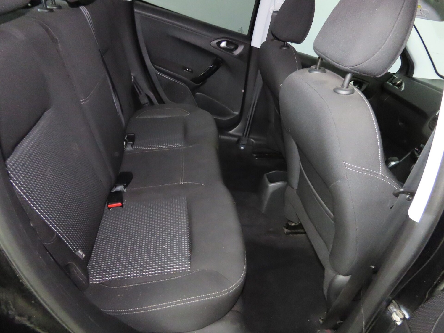 Used Peugeot 208 2019 for sale - 77591574: Photo 8