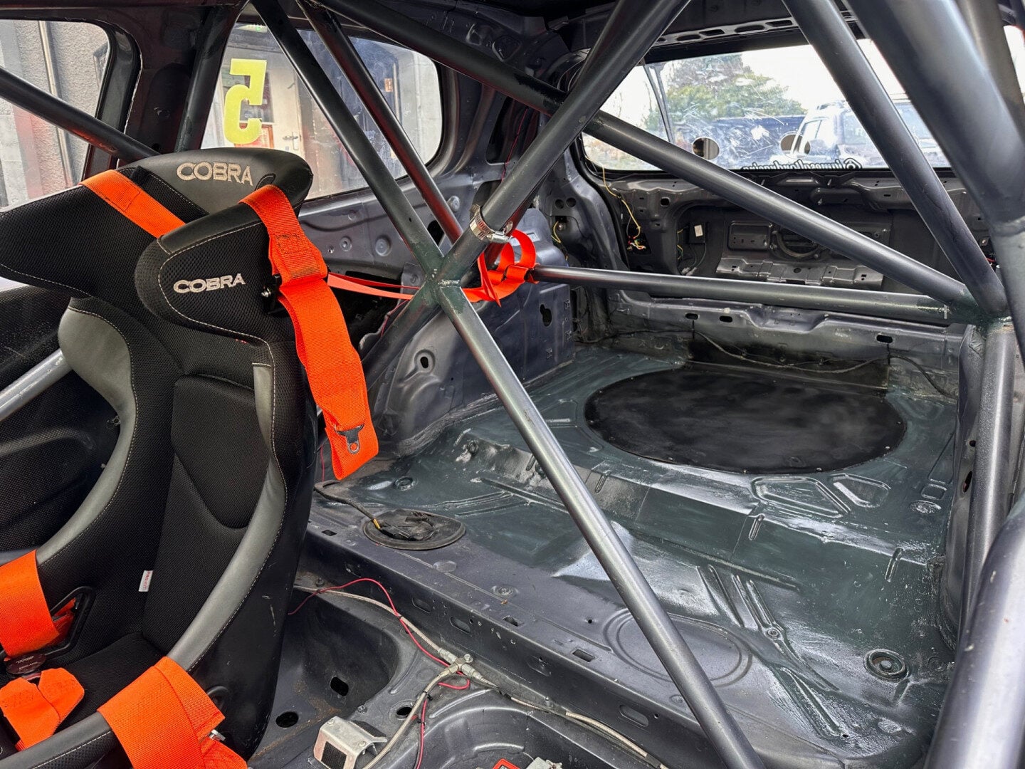 Used Volkswagen Golf 2012 for sale - 77268648: Photo 20