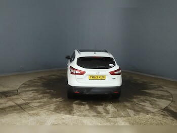 Used Nissan Qashqai 2014 for sale - 76969854: Photo