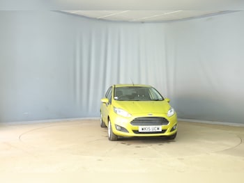 Used Ford Fiesta 2015 for sale - 79069402: Photo