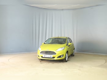 Used Ford Fiesta 2015 for sale - 79069402: Photo