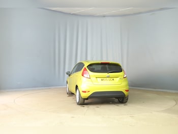 Used Ford Fiesta 2015 for sale - 79069402: Photo