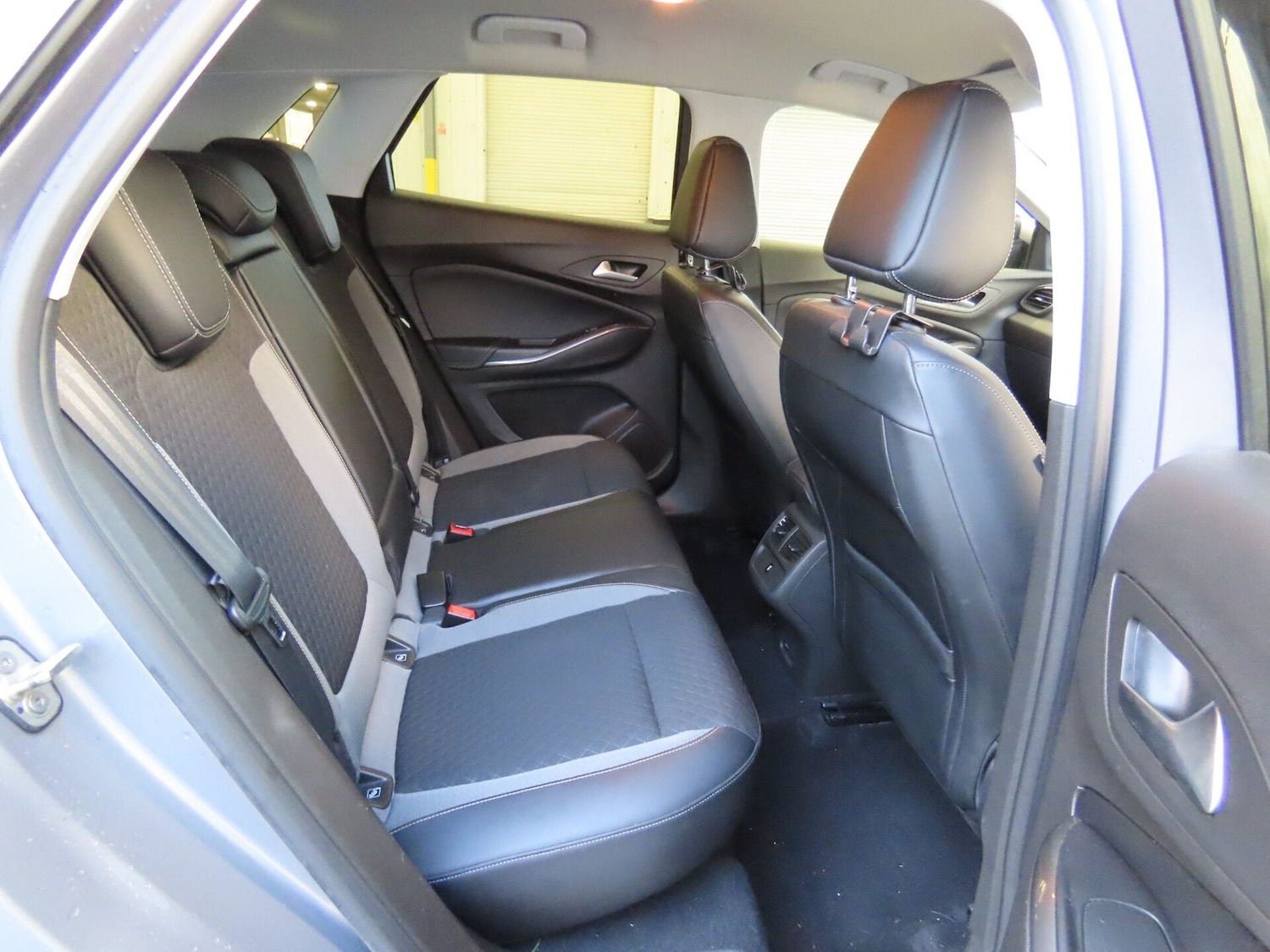 Used Vauxhall Grandland X 2018 for sale - 77947188: Photo 8