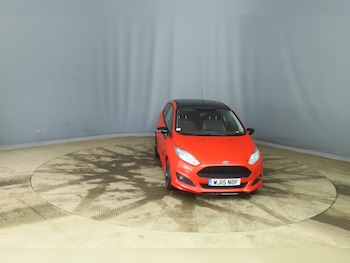 Used Ford Fiesta 2015 for sale - 78422904: Photo