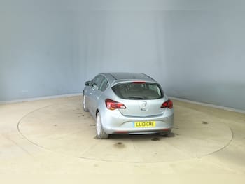Used Vauxhall Astra 2013 for sale - 79640135: Photo