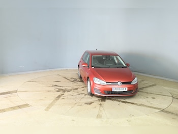 Used Volkswagen Golf 2016 for sale - 78928338: Photo