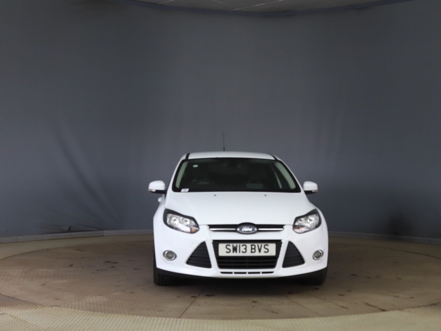 Used Ford Focus 2013 for sale - 77803296: Photo 2