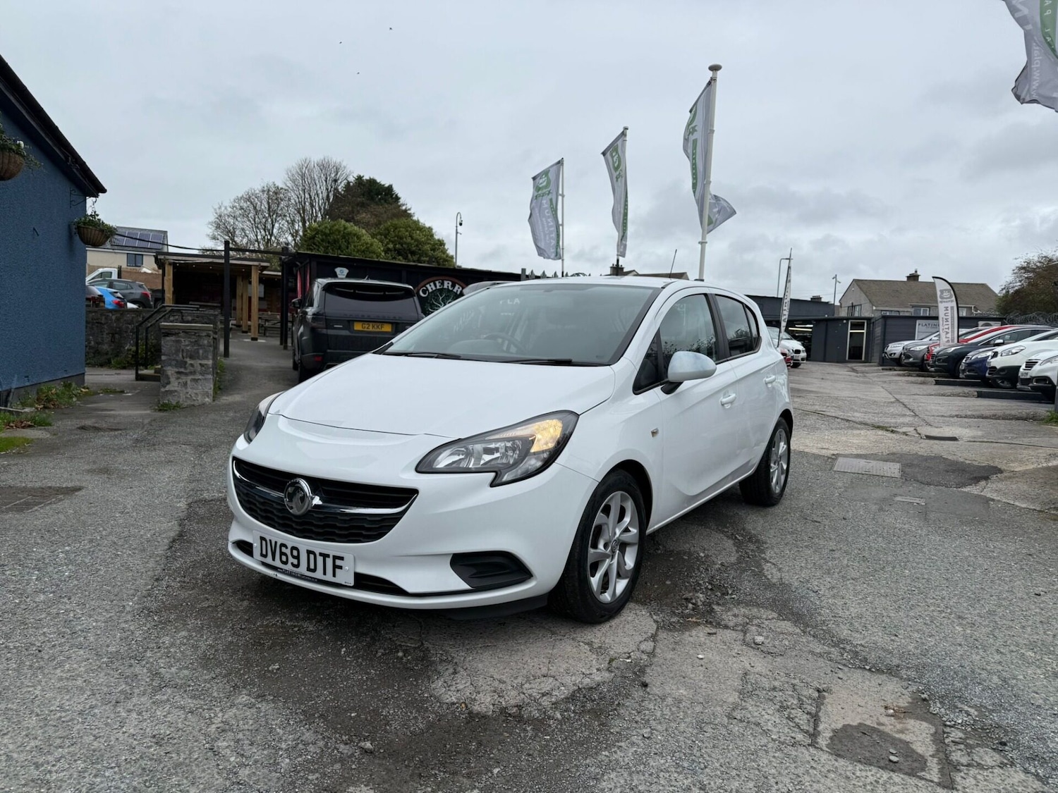 Used Vauxhall Corsa 2019 for sale - 76403336: Photo 3