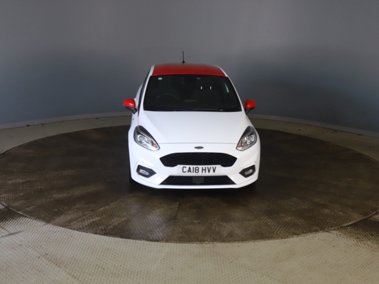 Used Ford Fiesta 2018 for sale - 77490813: Photo 2