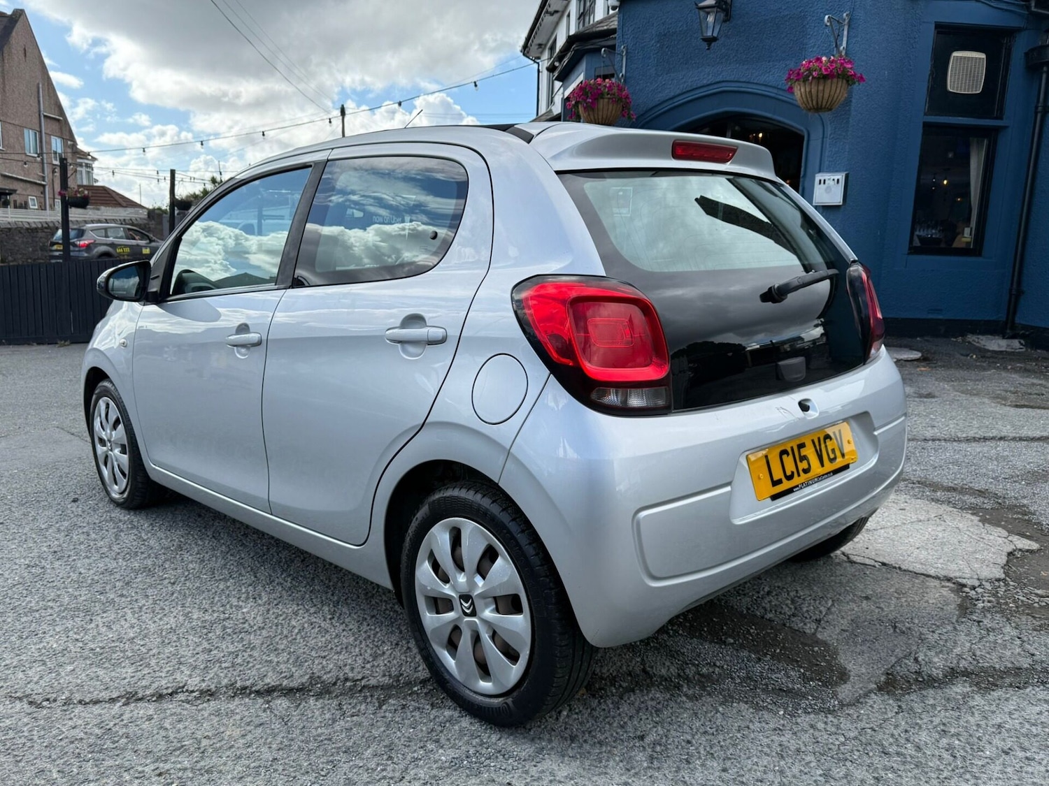 Vehicle 5