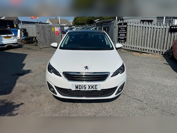 Used Peugeot 308 2015 for sale - 79218079: Photo