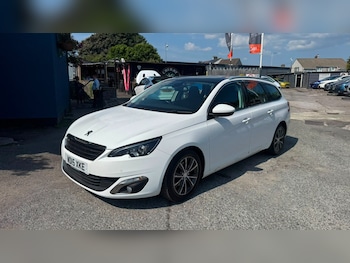 Used Peugeot 308 2015 for sale - 79218079: Photo