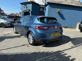 Used Renault Megane 2017 for sale - 74817821: Photo