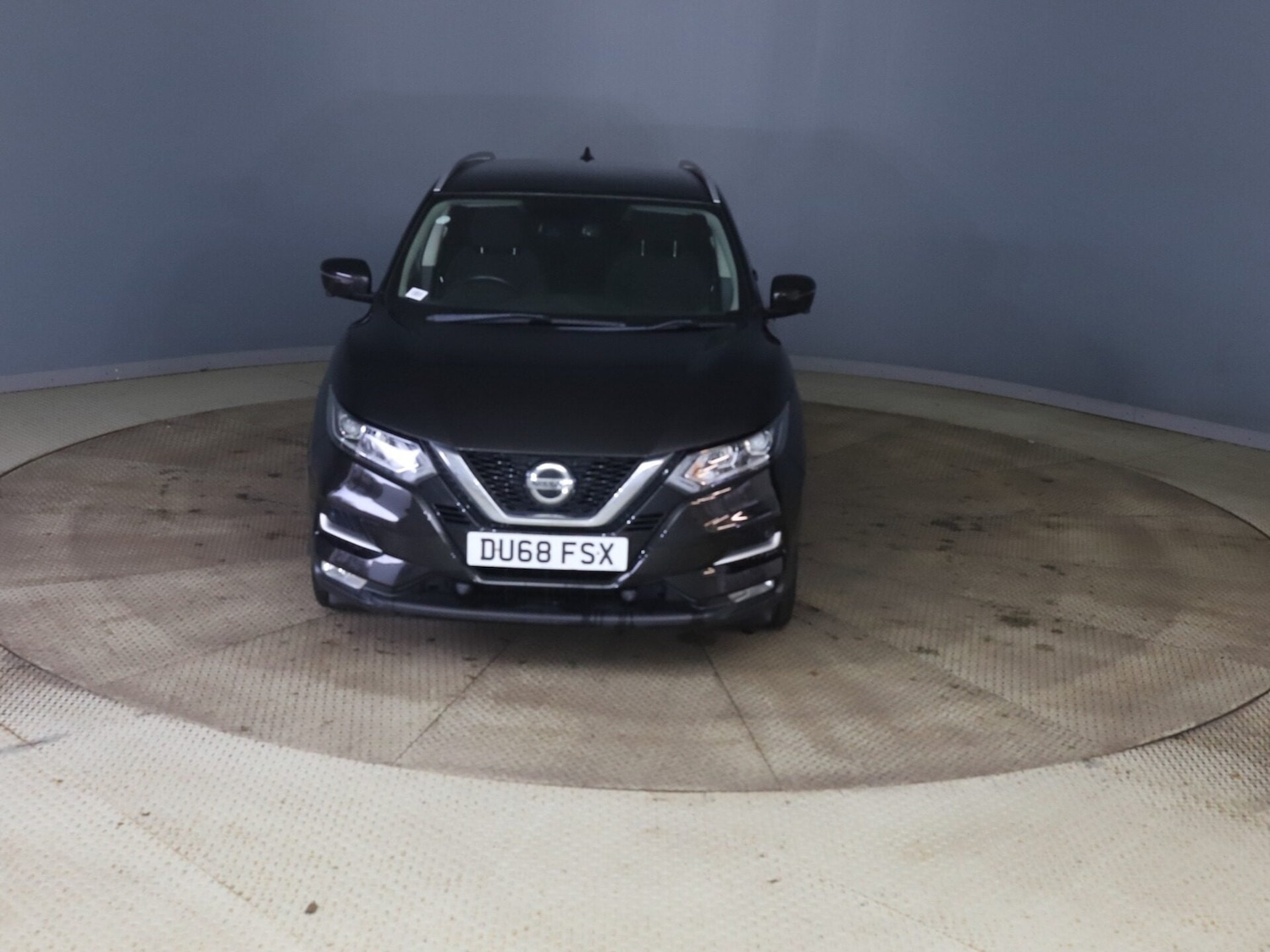 Used Nissan Qashqai 2018 for sale - 77716305: Photo 2