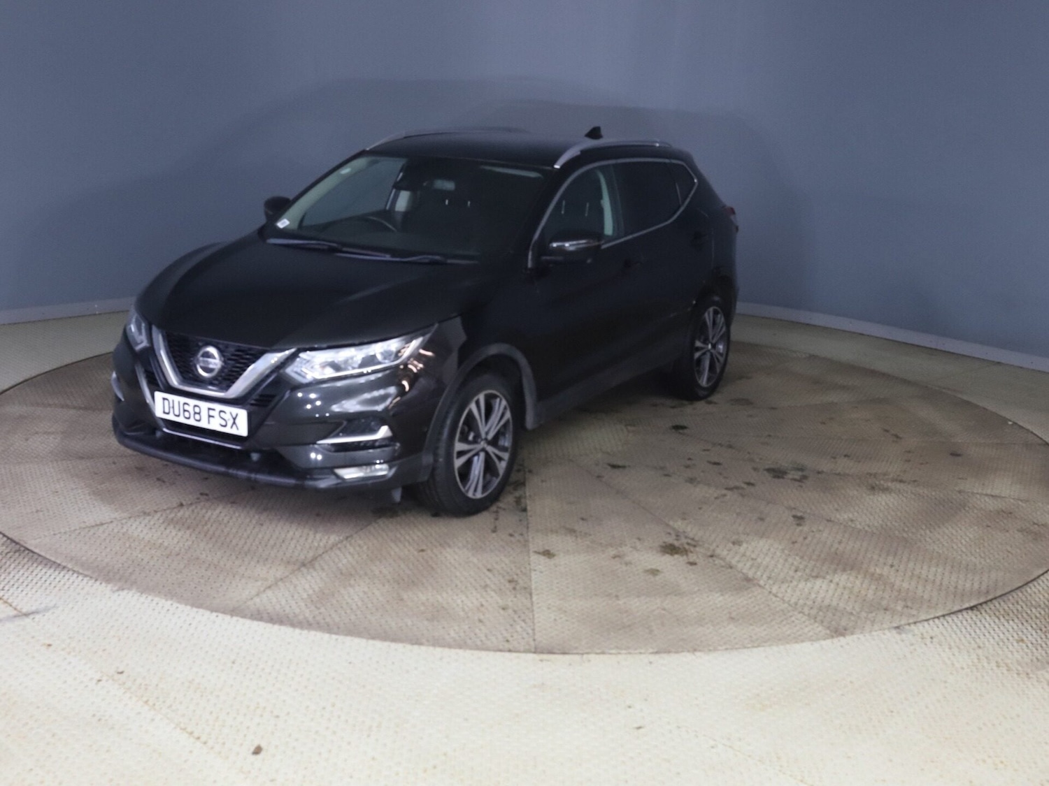 Used Nissan Qashqai 2018 for sale - 77716305: Photo 3