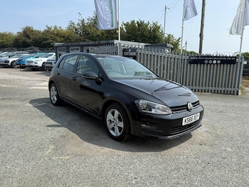 Used Volkswagen Golf 2017 for sale - 75568977: Photo