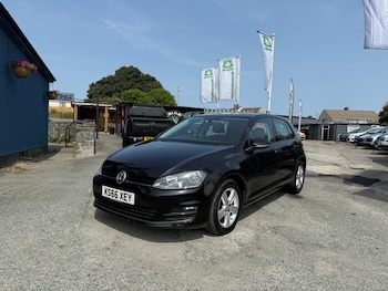 Used Volkswagen Golf 2017 for sale - 75568977: Photo