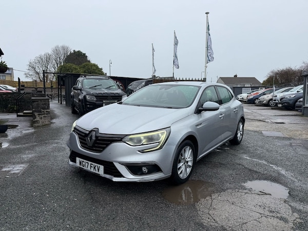 Used Renault Megane 2017 for sale - 74817443: Photo 3