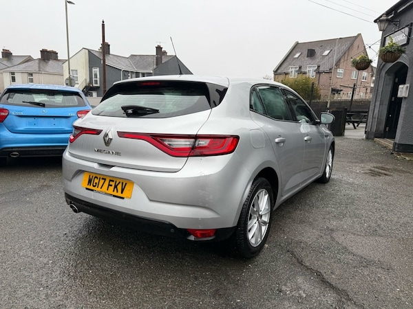Used Renault Megane 2017 for sale - 74817443: Photo 7