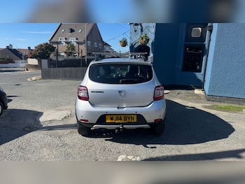 Used Dacia Sandero Stepway 2014 for sale - 76048815: Photo 4
