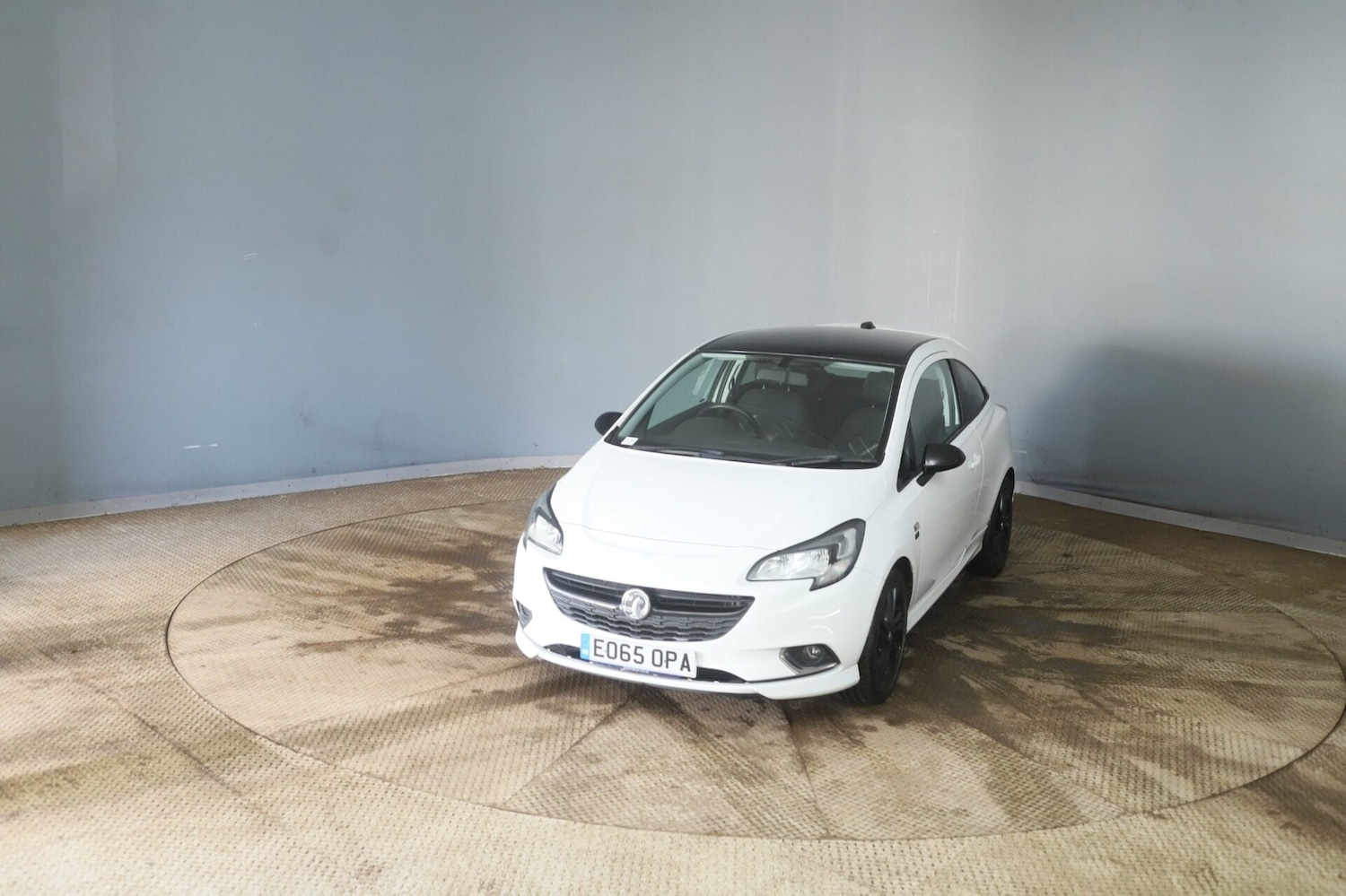 Used Mercedes-Benz E Class 2017 for sale - 77272478: Photo 3