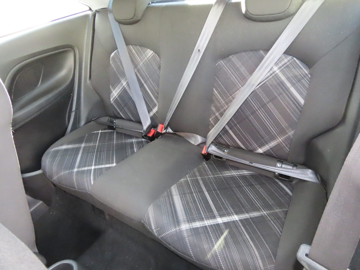 Used Mercedes-Benz E Class 2017 for sale - 77272478: Photo 7