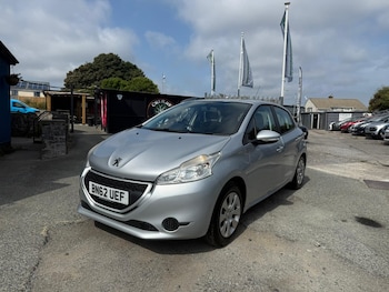 Used Peugeot 208 2012 for sale - 75555926: Photo