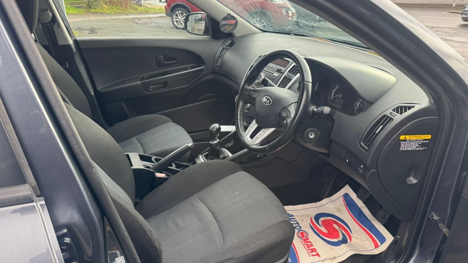 Used Kia Ceed 2011 for sale - 77268655: Photo 8