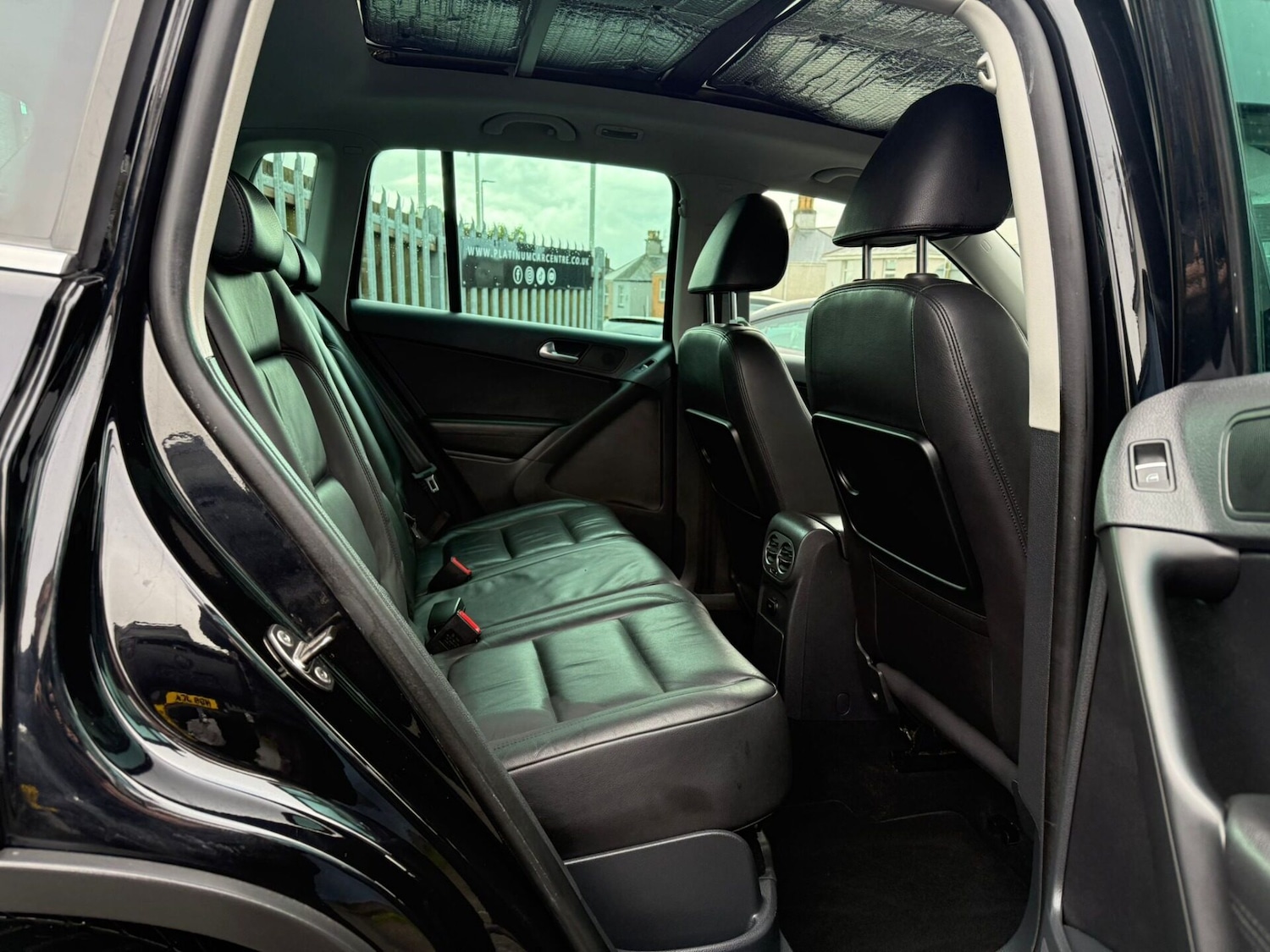 Used Volkswagen Tiguan 2011 for sale - 76275247: Photo 9