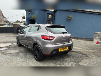 Used Renault Clio 2014 for sale - 77461299: Photo