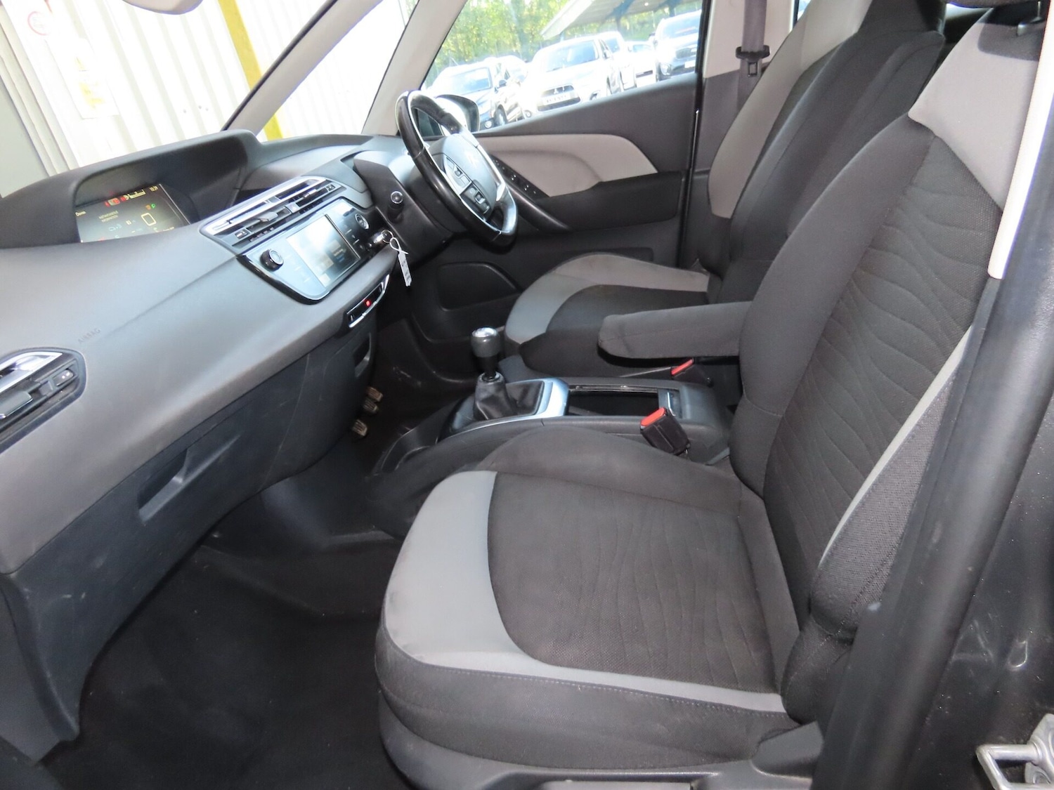 Used Citroen C4 Grand Picasso 2015 for sale - 76403331: Photo 11