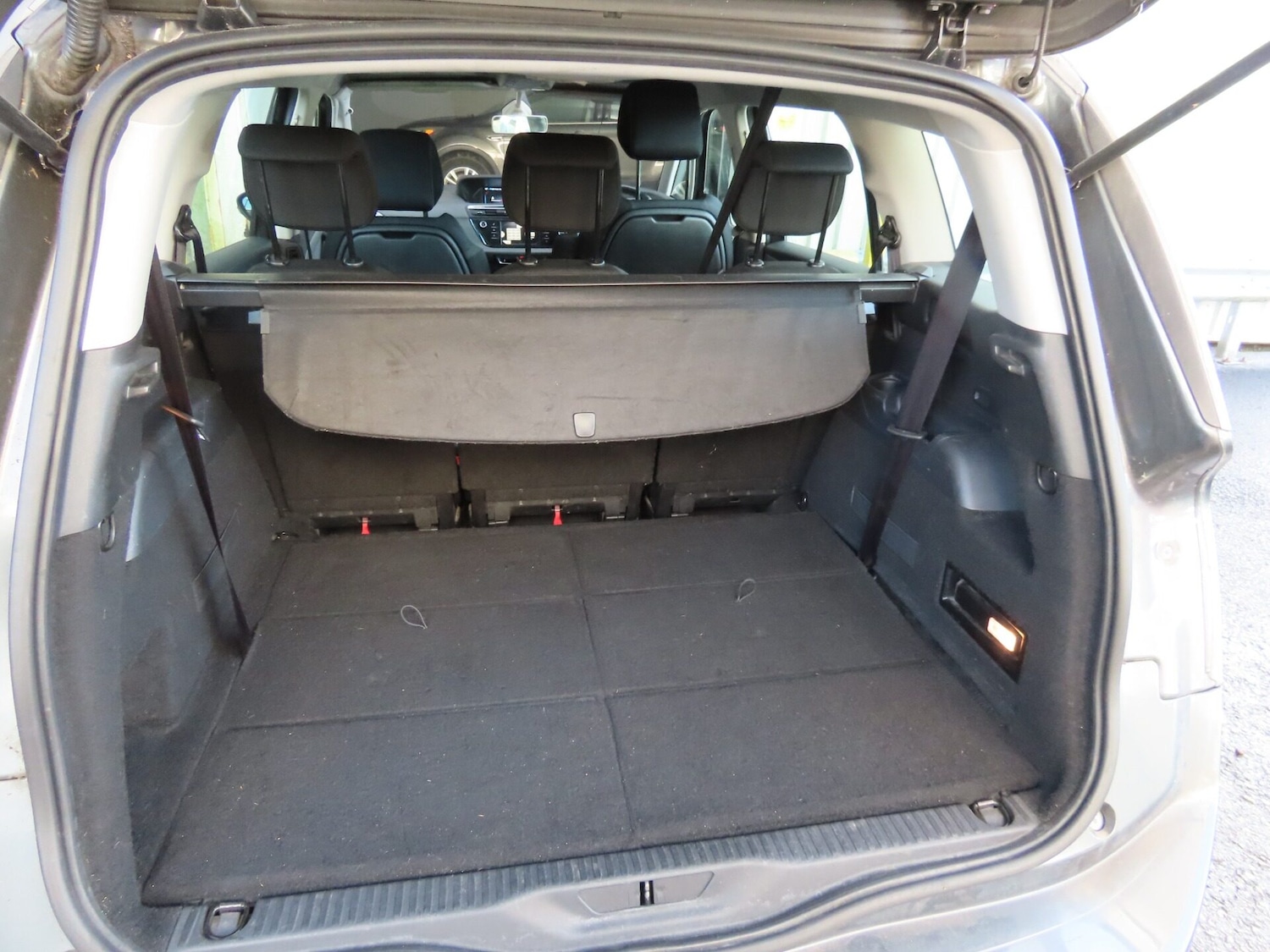 Used Citroen C4 Grand Picasso 2015 for sale - 76403331: Photo 9