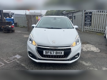 Used Peugeot 208 2017 for sale - 78835332: Photo