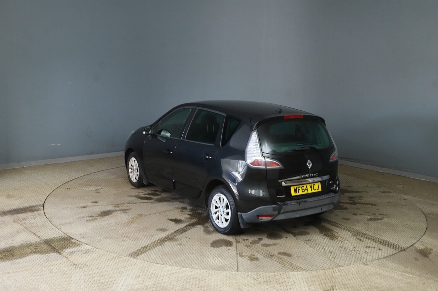 Used Renault Scenic 2014 for sale - 76969851: Photo 5