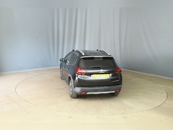 Used Peugeot 2008 2018 for sale - 79218058: Photo