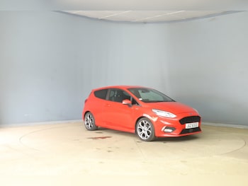 Used Ford Fiesta 2018 for sale - 79069397: Photo