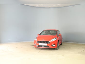 Used Ford Fiesta 2018 for sale - 79069397: Photo