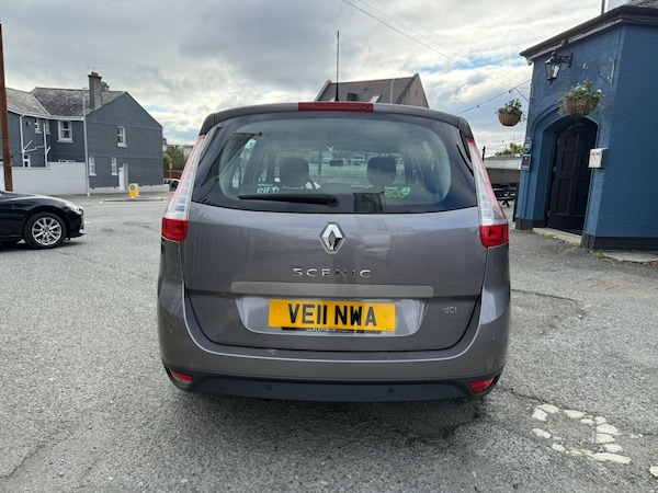 Used Renault Scenic 2011 for sale - 76205815: Photo 6
