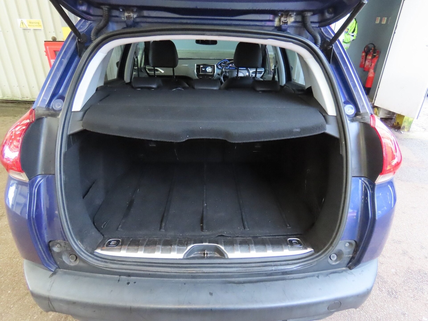 Used Peugeot 2008 2015 for sale - 77677303: Photo 9