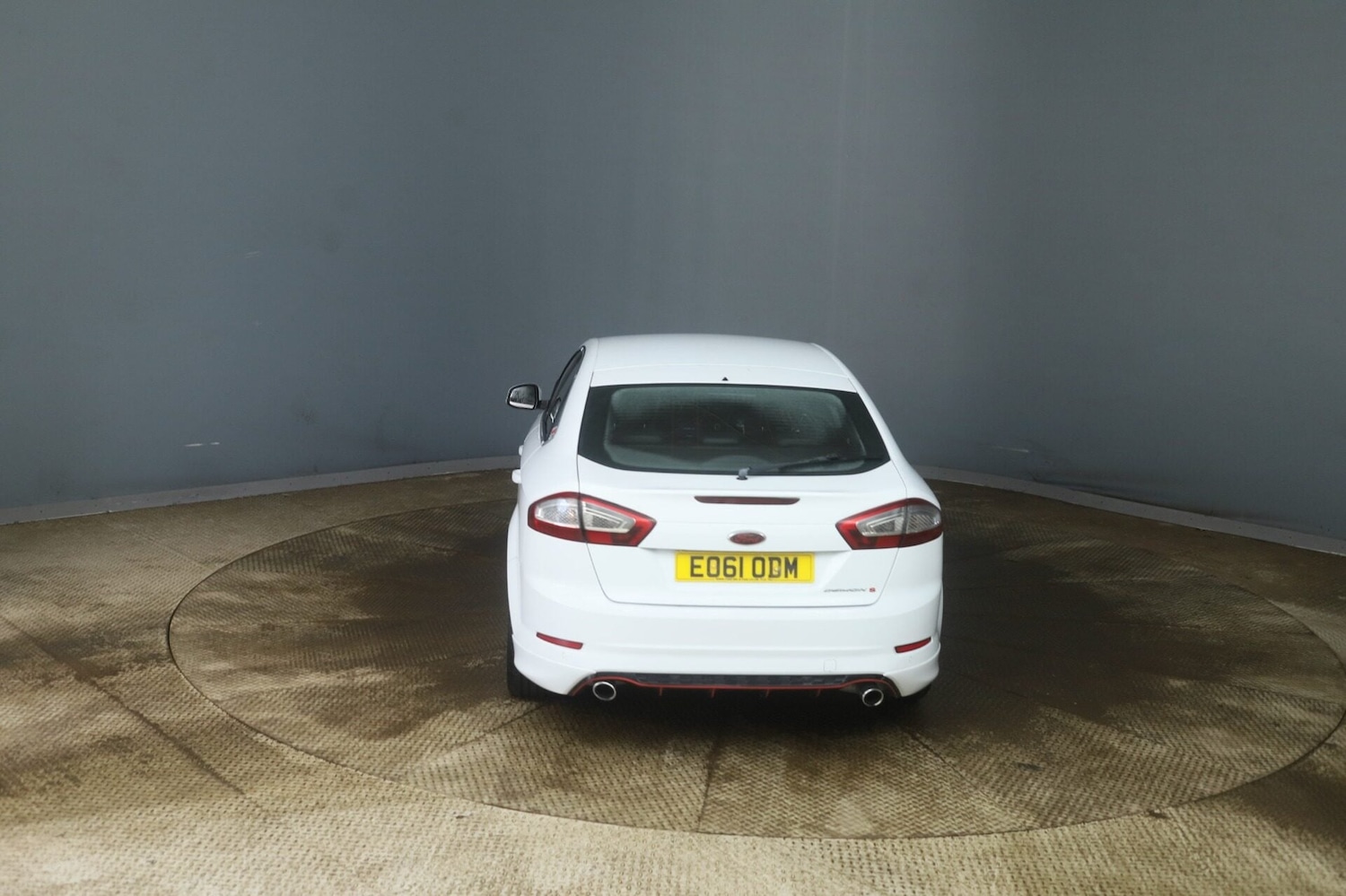 Used Ford Mondeo 2011 for sale - 77272447: Photo 4