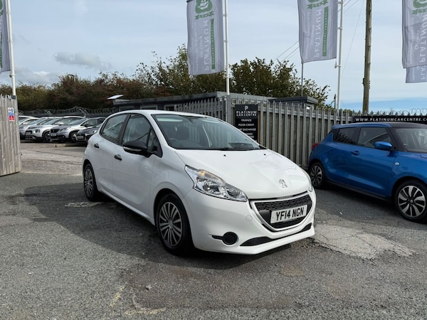 Used Peugeot 208 2014 for sale - 76048829: Photo 1