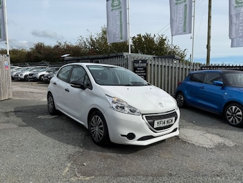 Used Peugeot 208 2014 for sale - 76048829: Photo